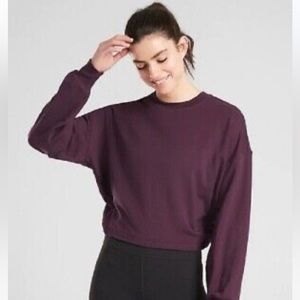 Athleta Yoga Tie Back Sweatshirt Color: Agate Purple
Women’s size XLarge